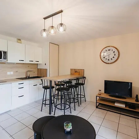 Bel Appartement 6 Couchages Au Plan D'Eau D'Embrun Esterno foto